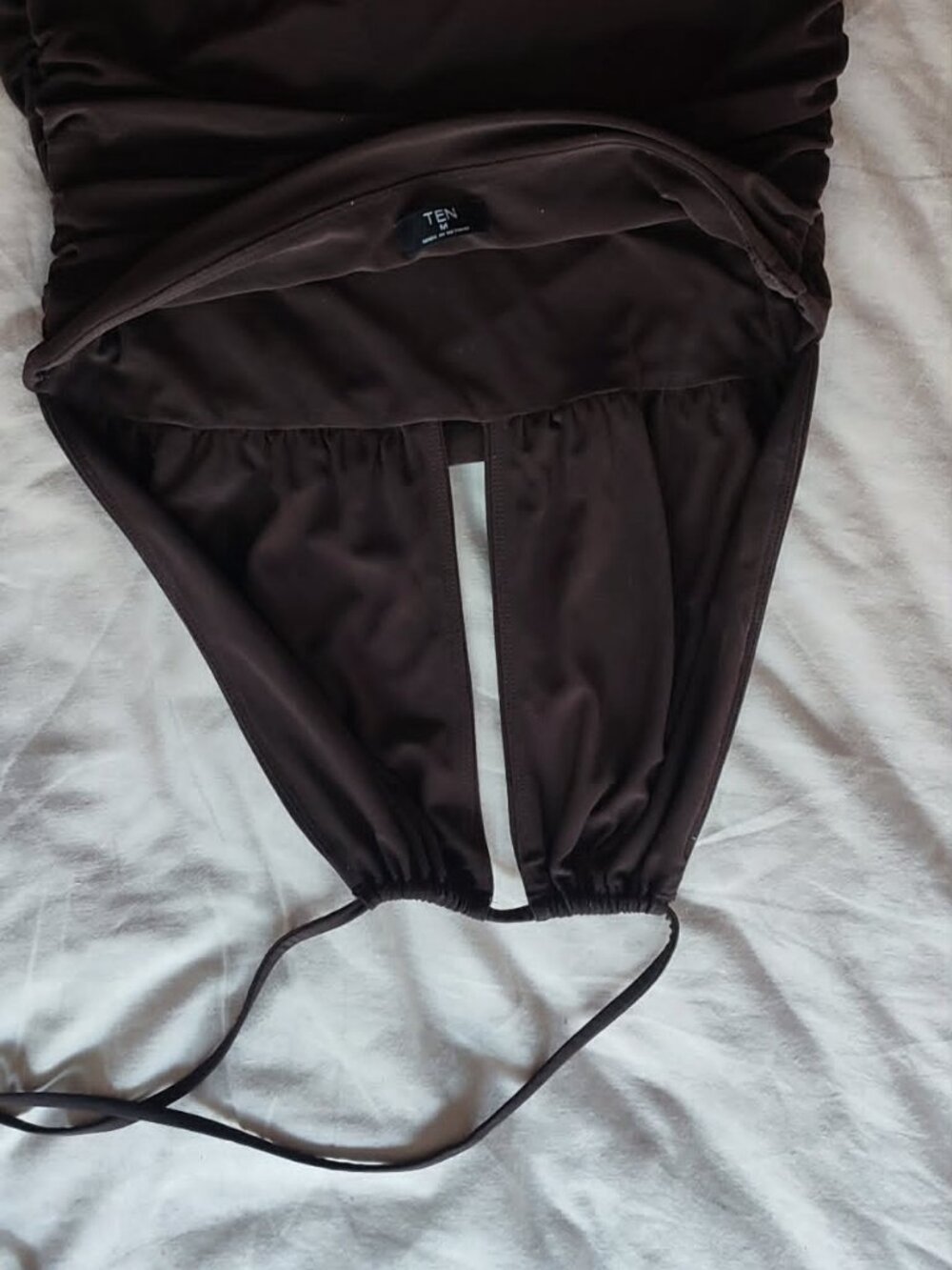 Aritzia Smooth Matter Odeum Halter Top M Brown - Picture 2 of 3